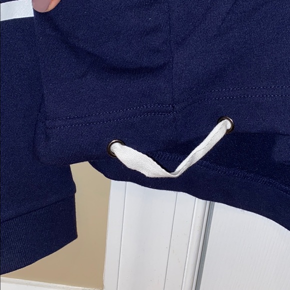 Navy and white striped sweatshirt - Picture 3 of 5